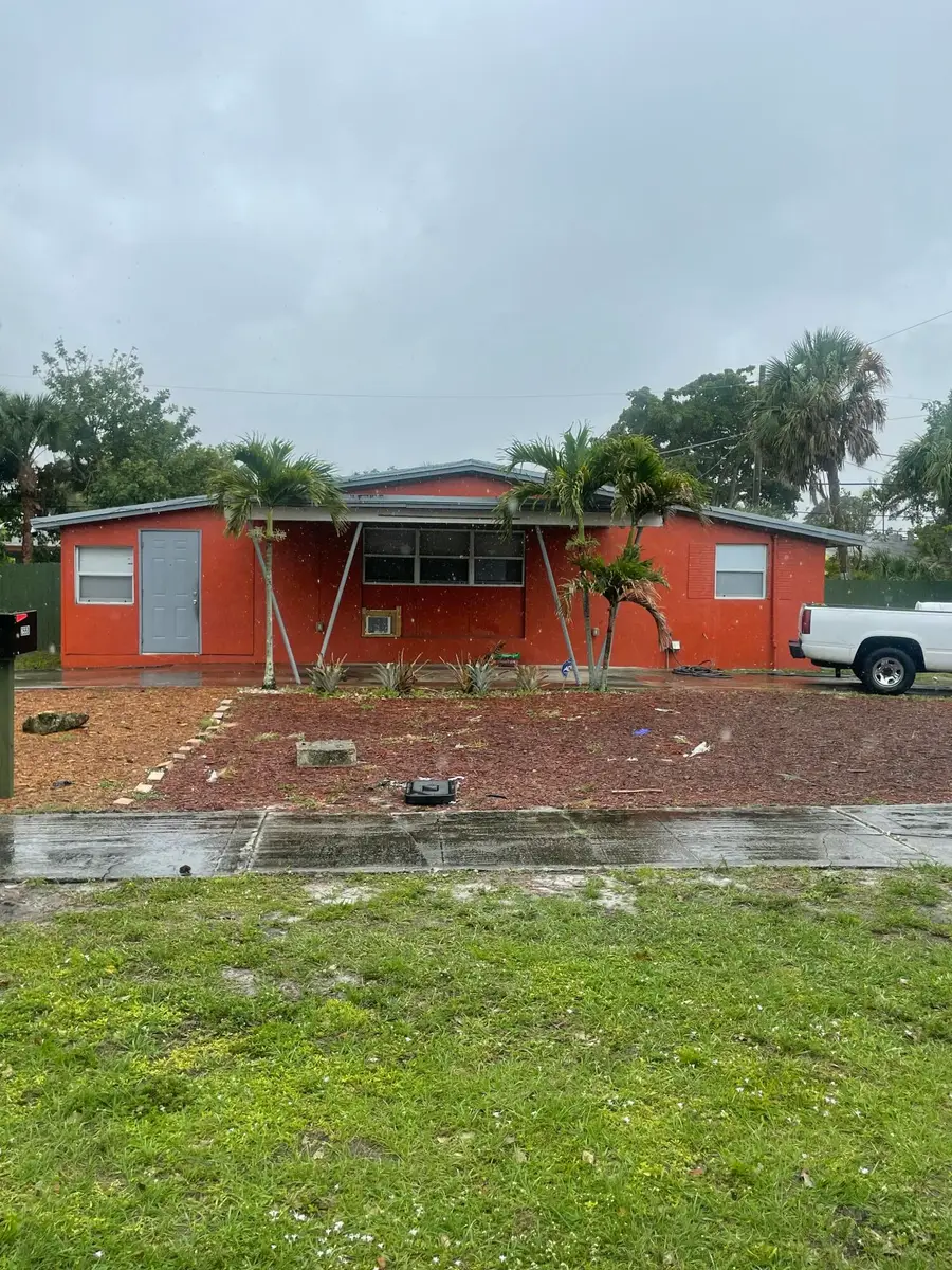 2550 SW 5th Street, Fort Lauderdale, FL 33312 - #2