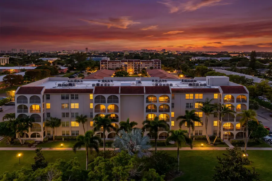 250 NE 20th Street, Boca Raton, FL 33431 - #3