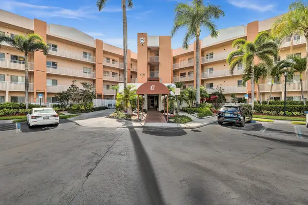 7735 Yardley Drive #305, Tamarac, FL 33321