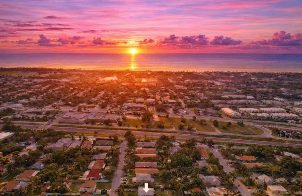 250 NE 13th Street, Delray Beach, FL 33444