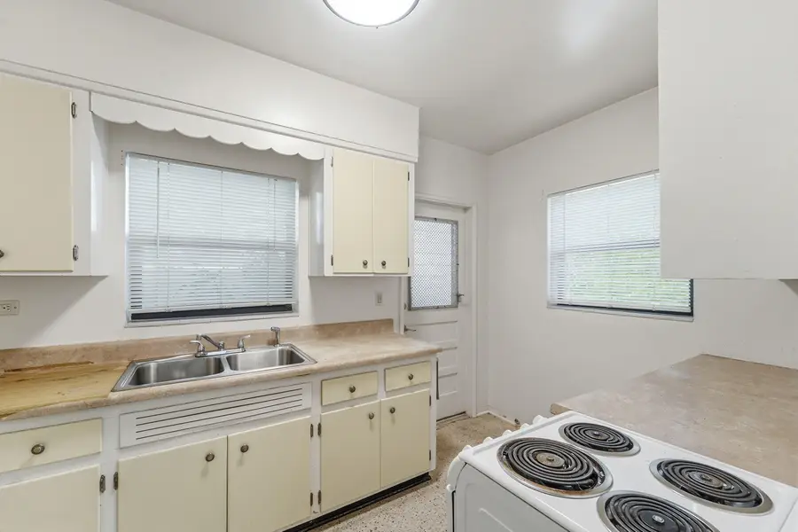 707 SE 18th Street #1-2, Fort Lauderdale, FL 33316 - #2