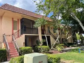 158 Lakeview Drive, Weston, FL 33326 - #2