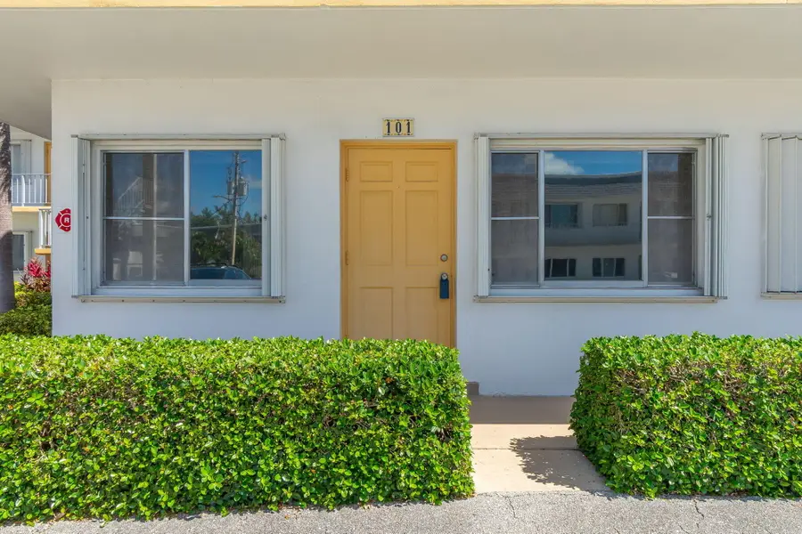 2840 Cynthia Lane #101, Lake Worth Beach, FL 33461 - #2