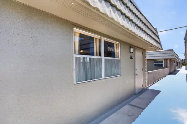 82 Flanders #82-b, Delray Beach, FL 33484