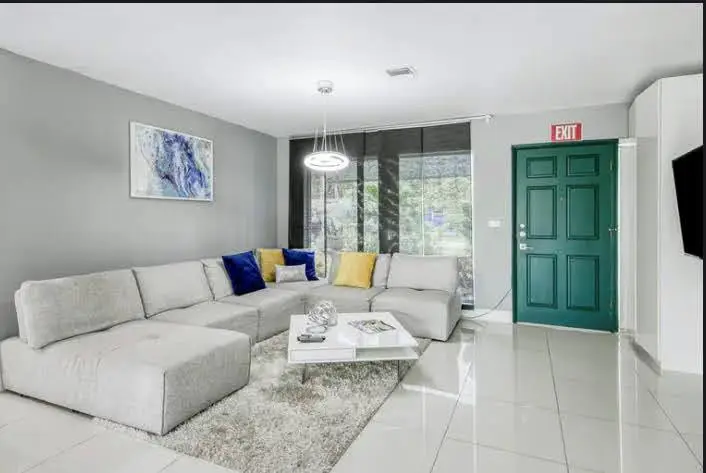 1905 N 45th Avenue, Hollywood, FL 33021 - #2