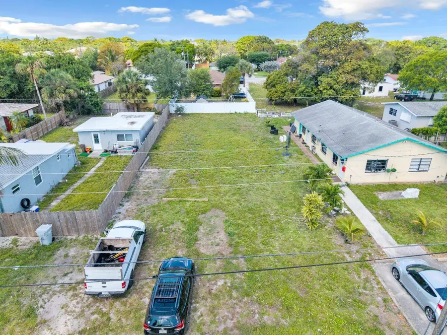 625 NW 15th Avenue, Pompano Beach, FL 33069 - #2