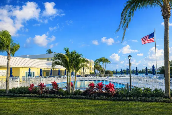 19 Colonial Club Drive #105, Boynton Beach, FL 33435