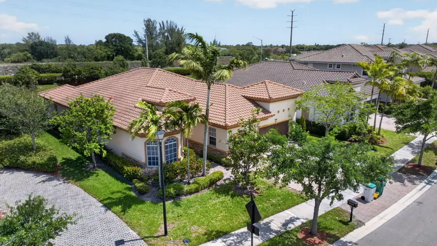 8850 Miralago Way, Parkland, FL 33076 - #2