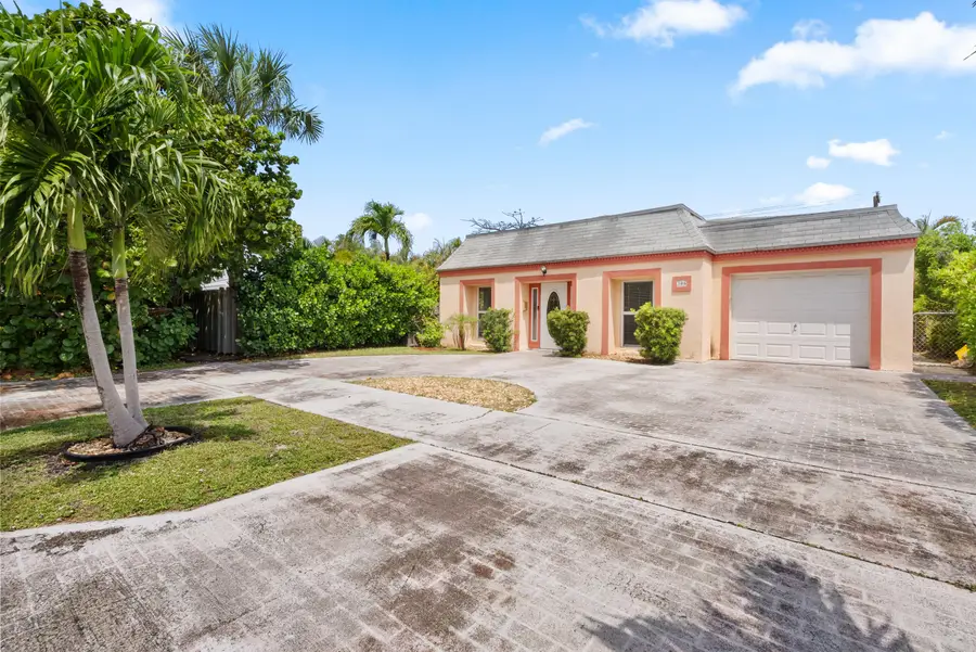306 18th Avenue N, Lake Worth Beach, FL 33460 - #2