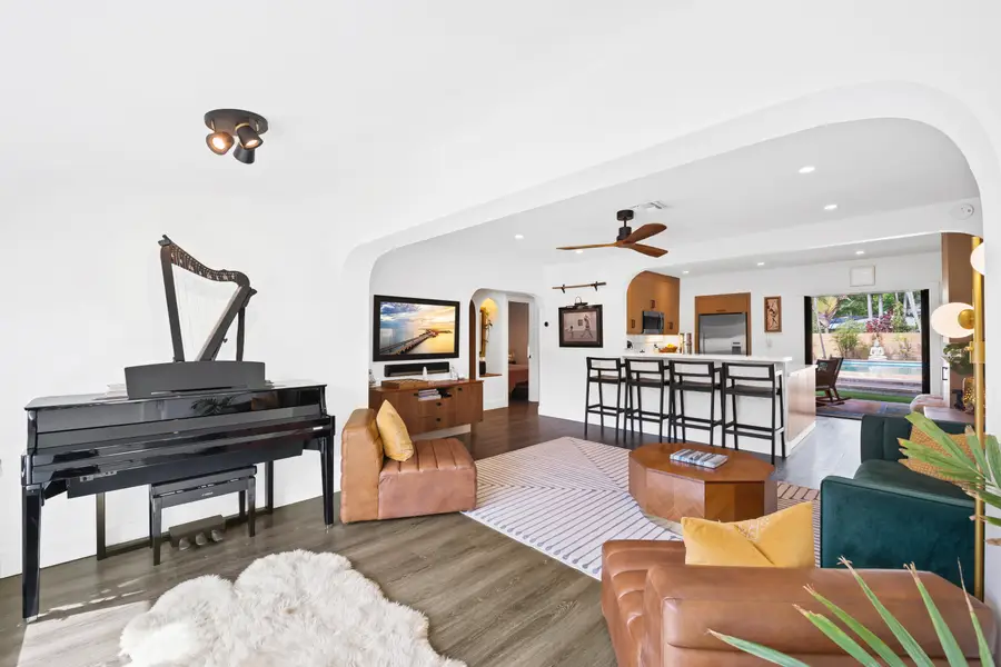 1529 NE 17th Avenue, Fort Lauderdale, FL 33304 - #3