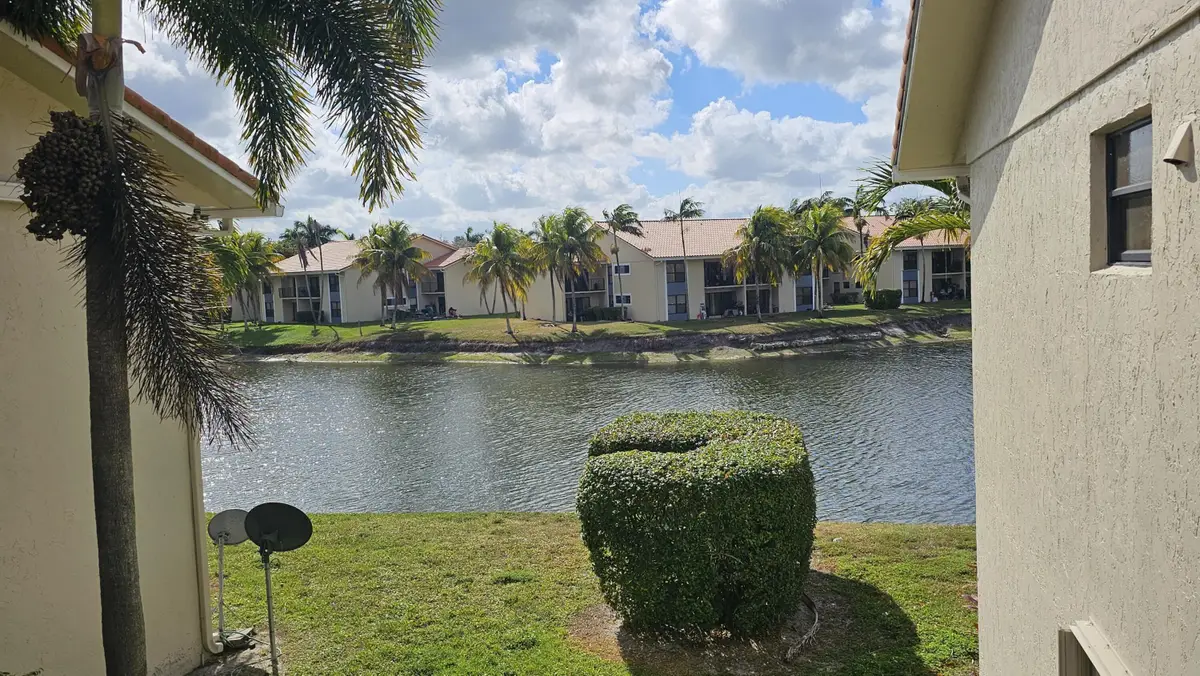 1517 Lake Crystal Drive #E, West Palm Beach, FL 33411 - #1
