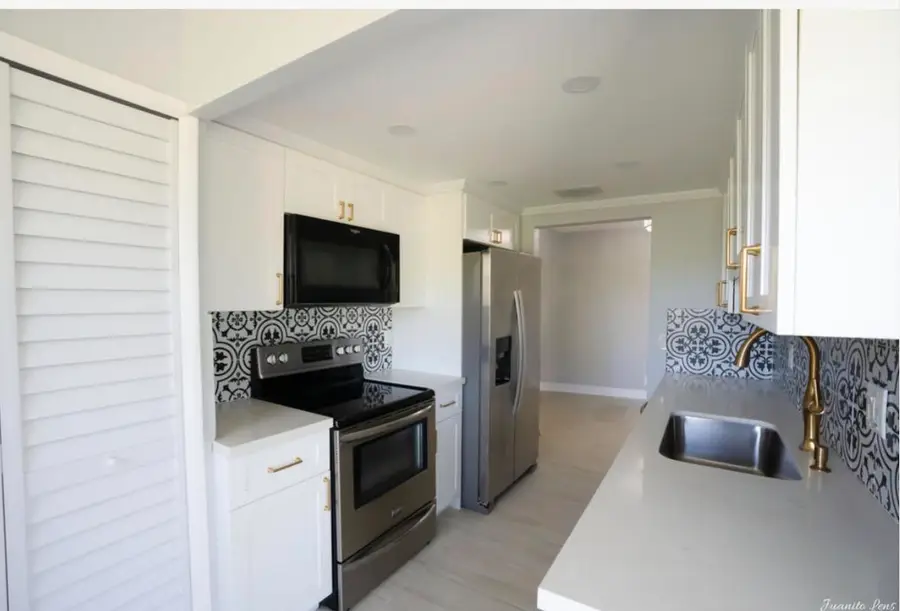 8002 Lagos De Campo Boulevard #B306, Tamarac, FL 33321 - #2