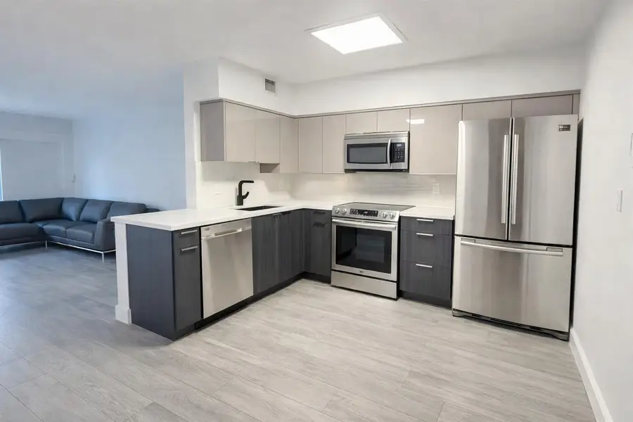 3220 Bayview Drive #211, Fort Lauderdale, FL 33306 - #2