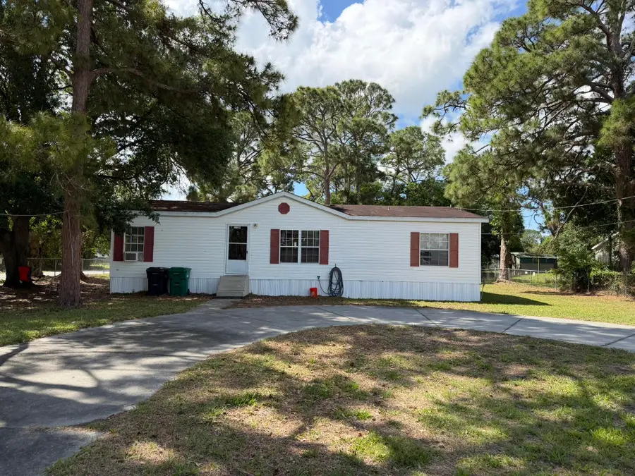 5924 NE 4th Lane, Okeechobee, FL 34974 - #2