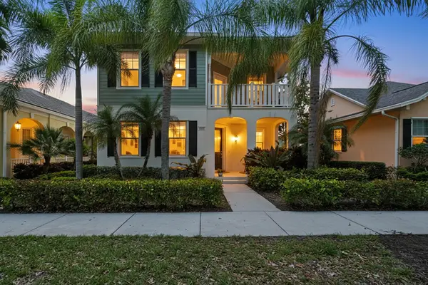 2672 E Community Drive, Jupiter, FL 33458