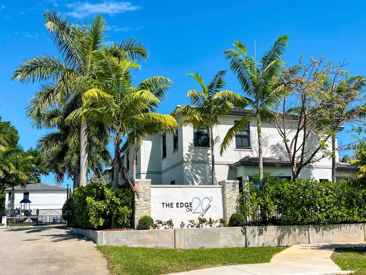 524 SW 19th Way, Fort Lauderdale, FL 33312 - #1