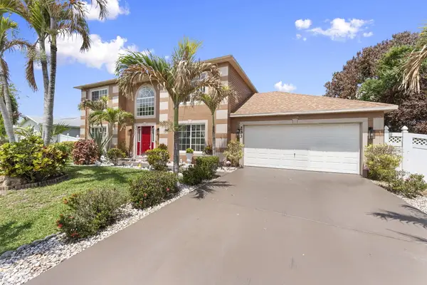 233 SW Christmas Terrace, Port St Lucie, FL 34984