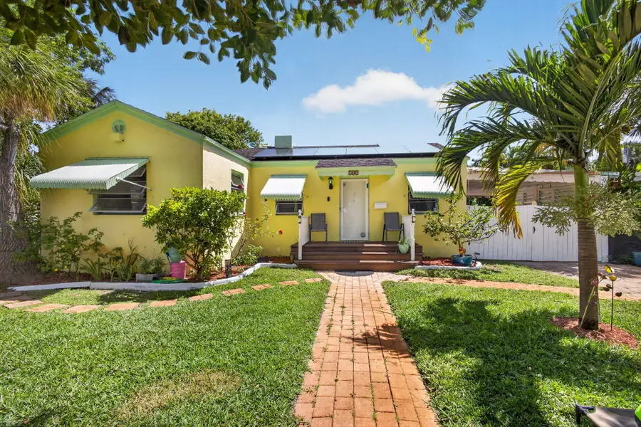 502 49th Street, West Palm Beach, FL 33407 - #3