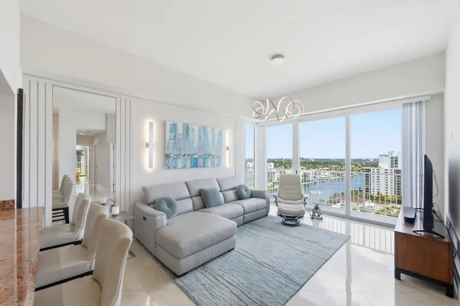 3020 NE 32nd Avenue #Ph1, Fort Lauderdale, FL 33308 - #2