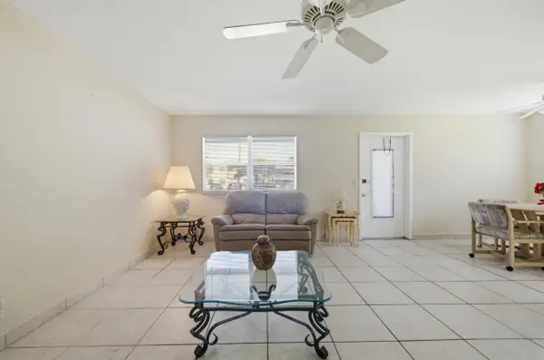 724 Flanders P, Delray Beach, FL 33484