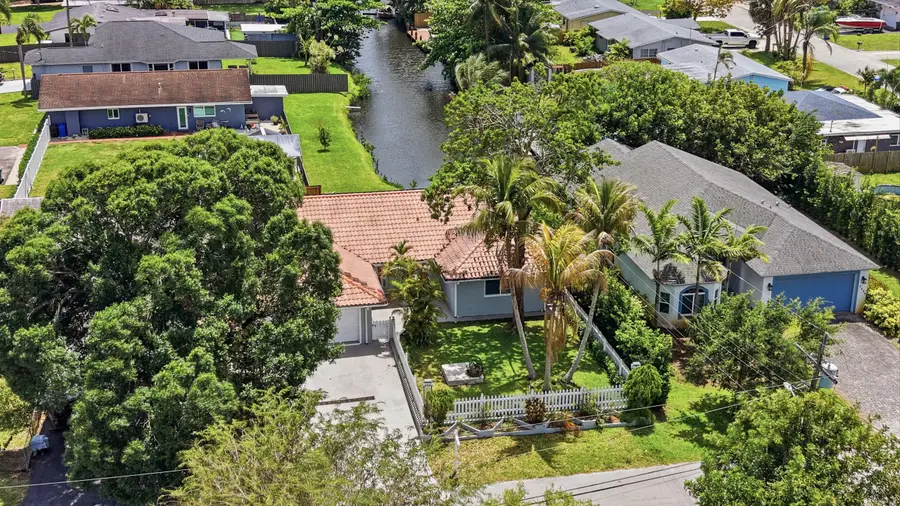 2816 SW 17th Street, Fort Lauderdale, FL 33312 - #3