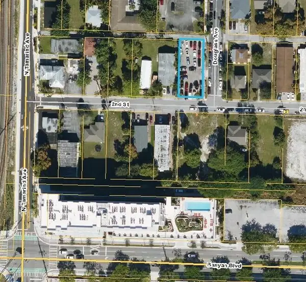 325 Douglass Avenue, West Palm Beach, FL 33401