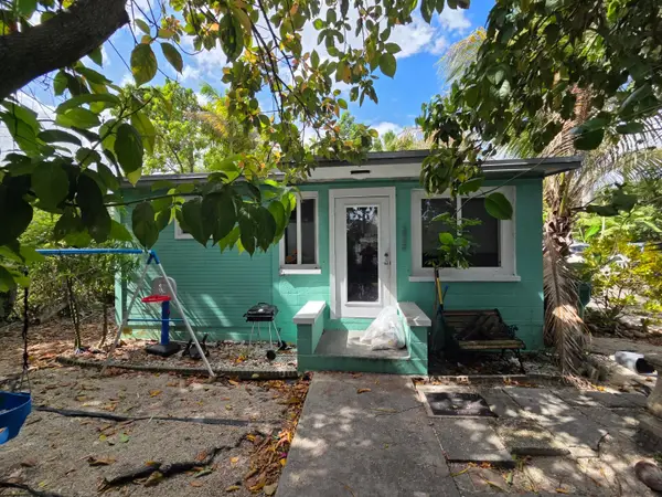 238 SW 1st Street, Florida City, FL 33034