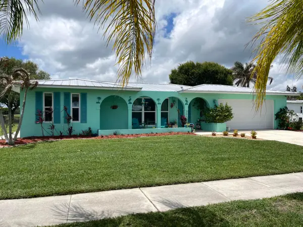 3012 SE Santa Anita Street, Port St Lucie, FL 34952