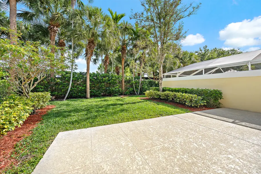 474 Capistrano Drive, Palm Beach Gardens, FL 33410 - #2