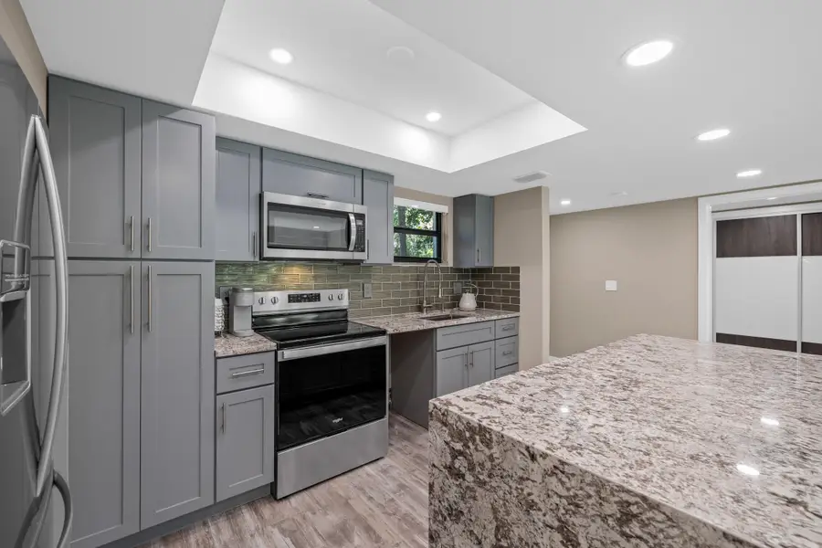 11863 Wimbledon Circle #438, Wellington, FL 33414 - #3