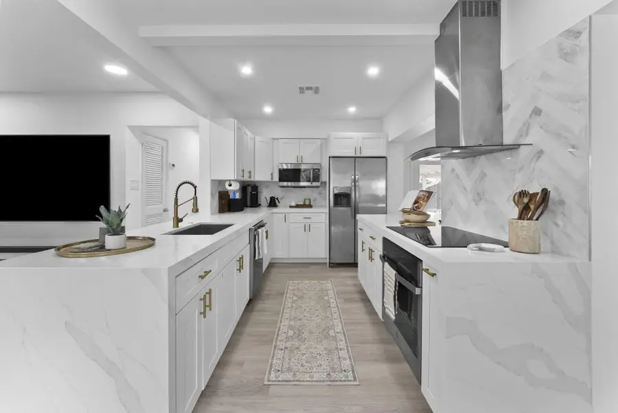 606 SW 19th Street, Fort Lauderdale, FL 33315 - #3