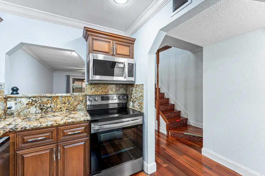 139 Sparrow #4b, Royal Palm Beach, FL 33411 - #2