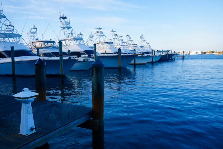 184 Lake Drive #3101, Palm Beach Shores, FL 33404 - #2