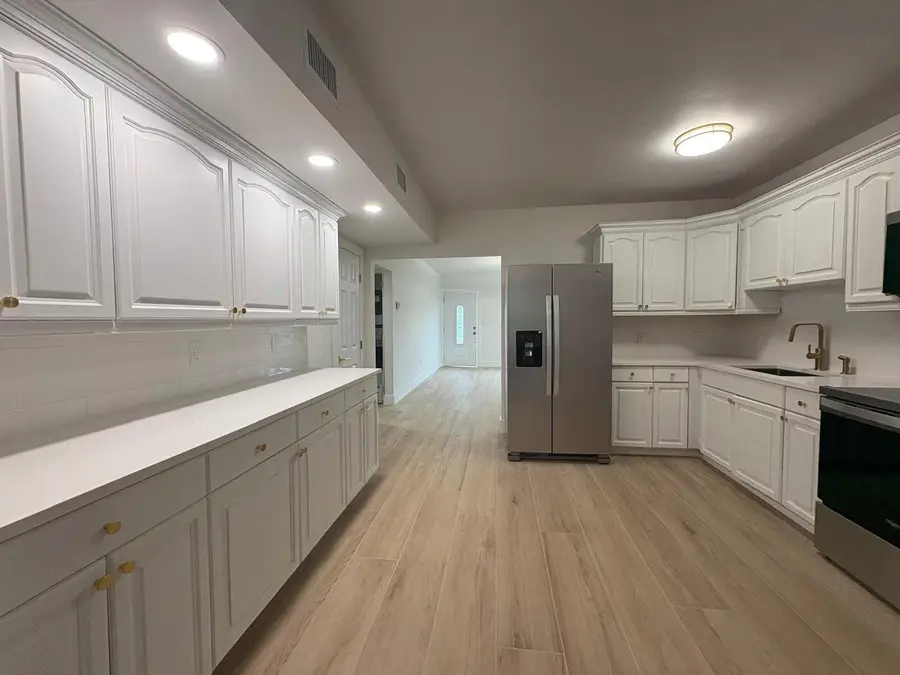 525 NE 126th Street, North Miami, FL 33161 - #2