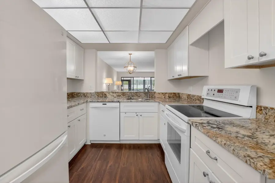 5021 Oakhill Lane #114, Delray Beach, FL 33484 - #2