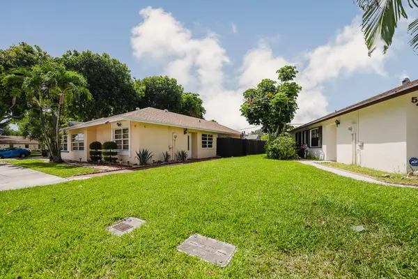 5402 Bonky Court #102b, West Palm Beach, FL 33415