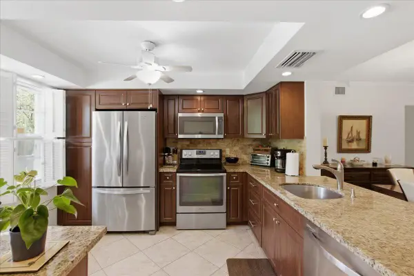 3004 Portofino Isle #E2, Coconut Creek, FL 33066