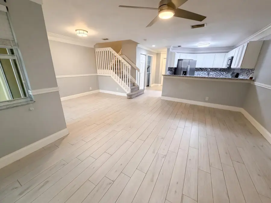 917 Imperial Lake Road, West Palm Beach, FL 33413 - #3