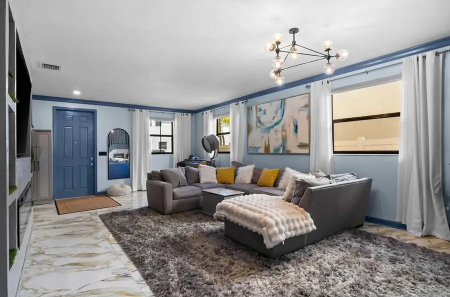 9331 W 35th Avenue, Hialeah, FL 33018 - #3