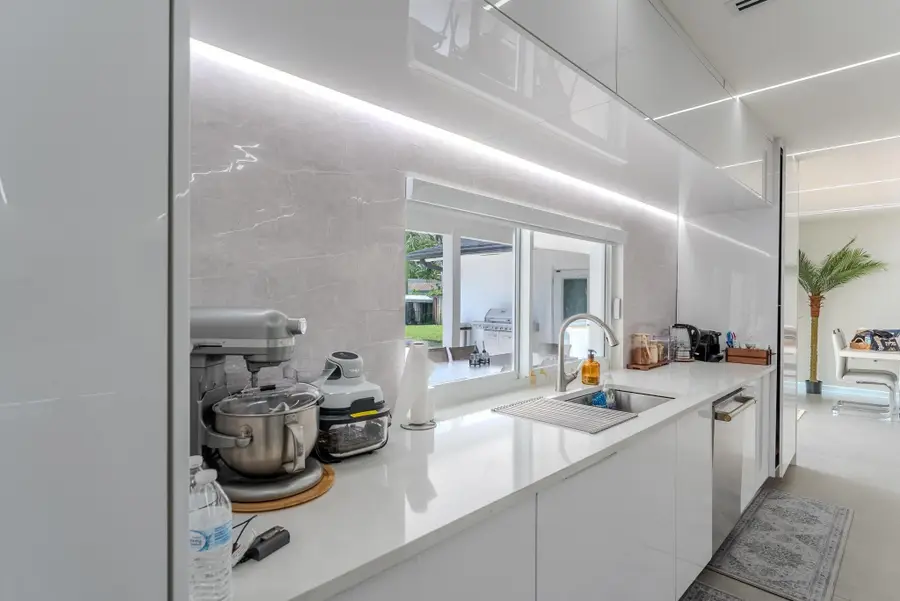 7520 NW 8th Court, Plantation, FL 33317 - #3