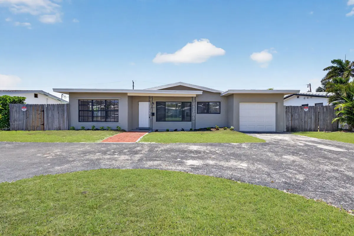 4807 NE 18th Avenue, Oakland Park, FL 33334 - #1
