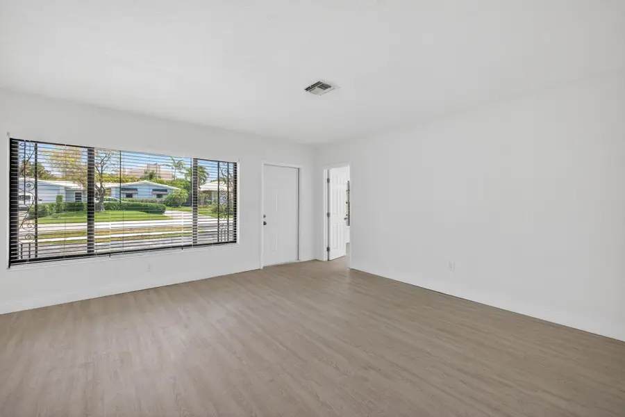 4807 NE 18th Avenue, Oakland Park, FL 33334 - #3