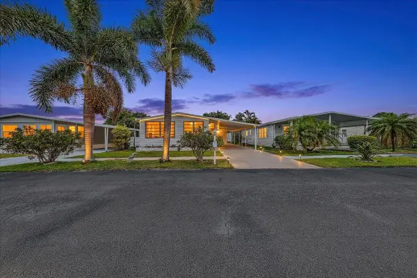 252 NW 53rd Court, Deerfield Beach, FL 33064