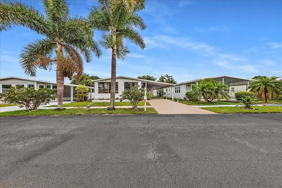 252 NW 53rd Court, Deerfield Beach, FL 33064 - #2