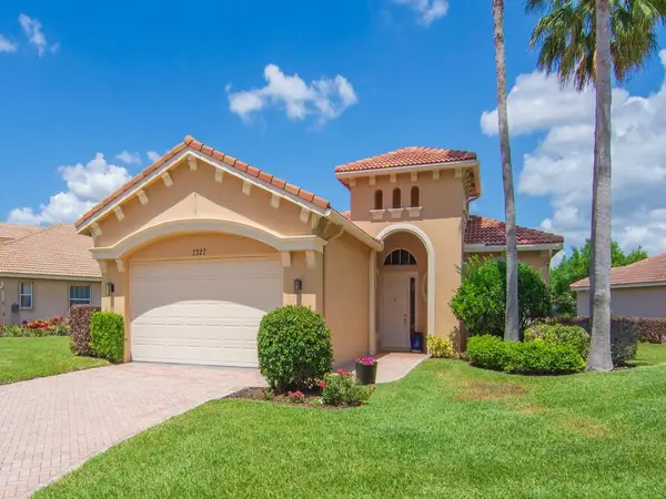 7327 Bob O Link Way, Port St Lucie, FL 34986