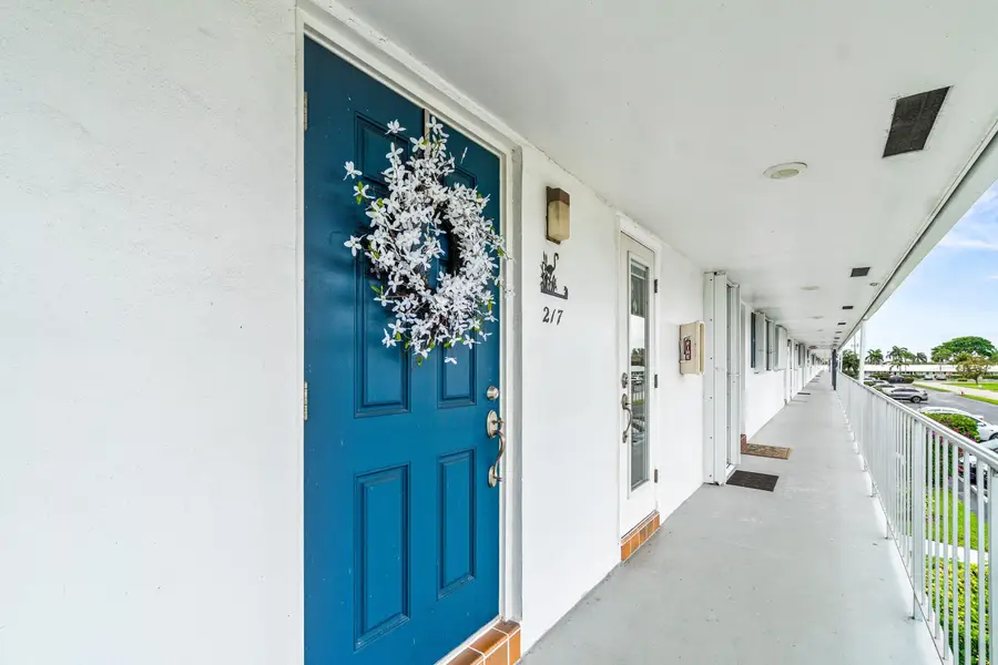 1118 Lake Terrace #217 H, Boynton Beach, FL 33426 - #2