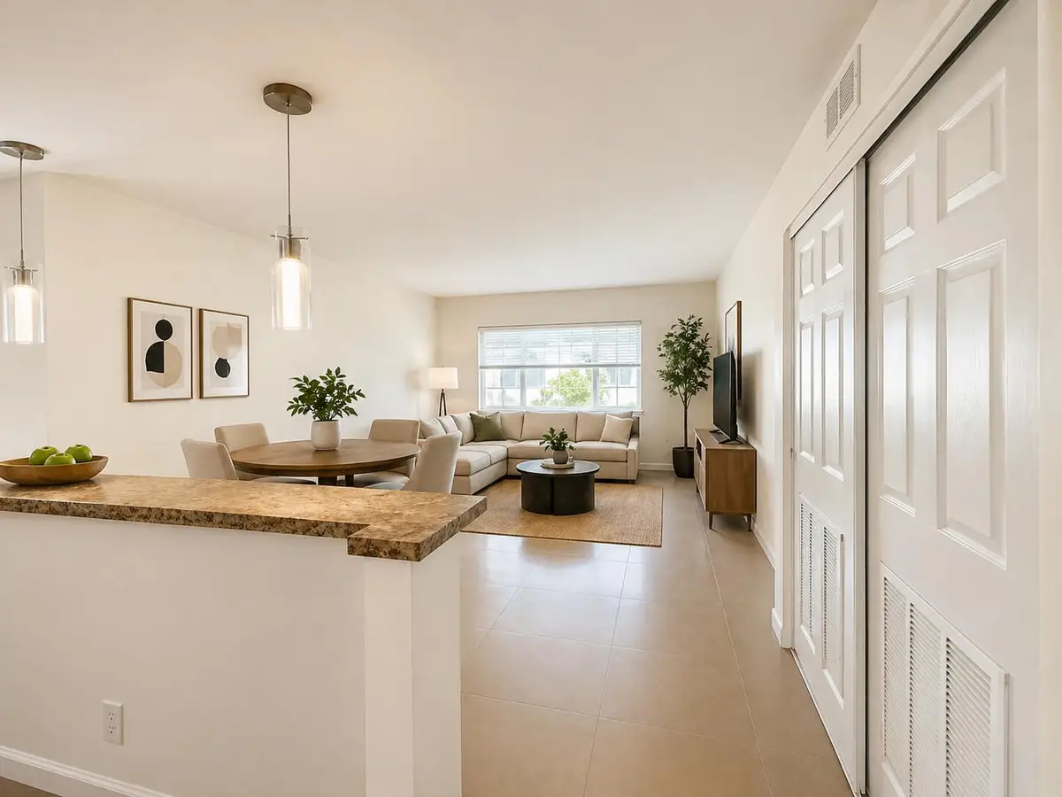 251 SE 6th Avenue #4, Pompano Beach, FL 33060 - #1