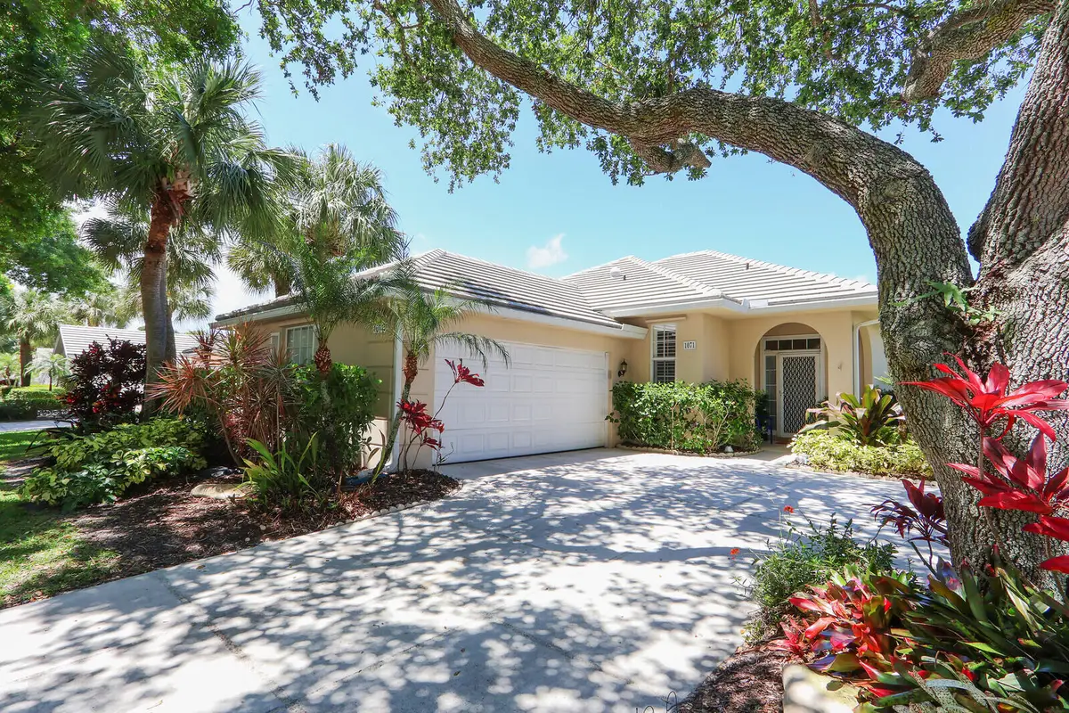 1071 Bedford Avenue, Palm Beach Gardens, FL 33403 - #1