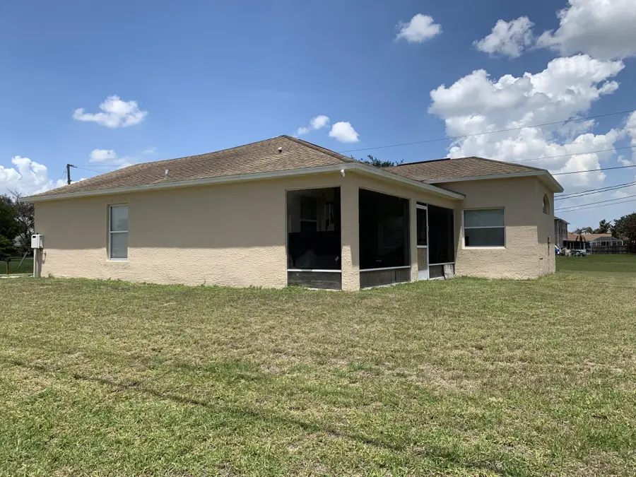 892 SW Duncan Terrace, Port Saint Lucie, FL 34953 - #3