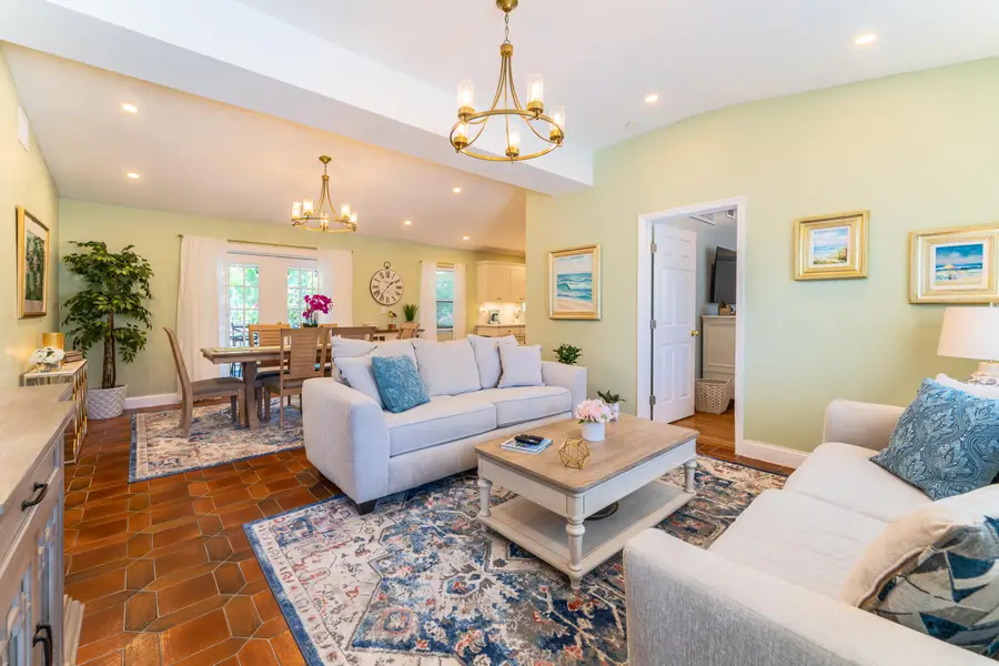 323 Pinewood Street, Lantana, FL 33462 - #2